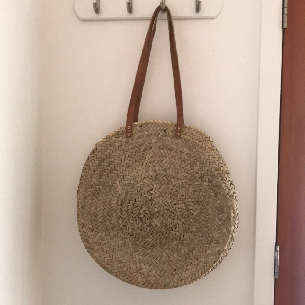 Oversized Round Straw Tote With Leather Straps Gem